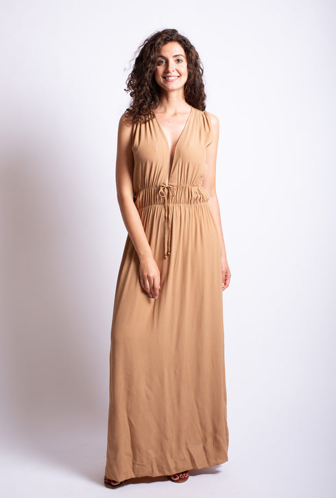 Langes Kleid mit tiefem Ausschnitt Mahalini